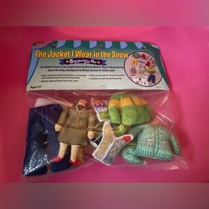 The Jacket I Wear in the Snow Storytelling Kit by